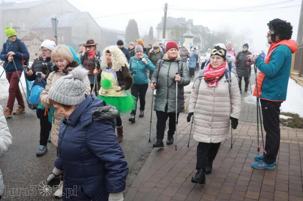 Fotorelacja: Karnawałowy Marsz Nordic Walking w Zawierciu