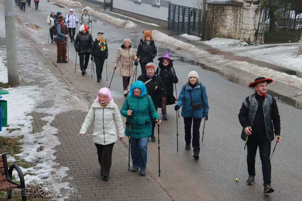 Fotorelacja: Karnawałowy Marsz Nordic Walking w Zawierciu