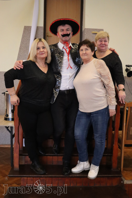 Fotorelacja: Karnawałowy Marsz Nordic Walking w Zawierciu