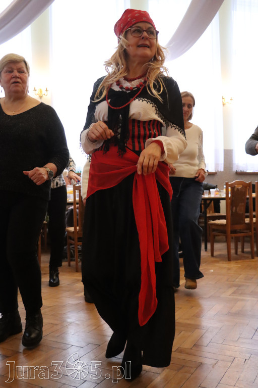 Fotorelacja: Karnawałowy Marsz Nordic Walking w Zawierciu