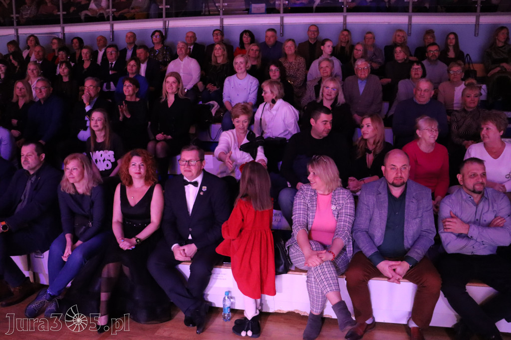 Fotorelacja II: Międzynarodowy Turniej Tańca Towarzyskiego z Iwoną Pavlović w Zawierciu