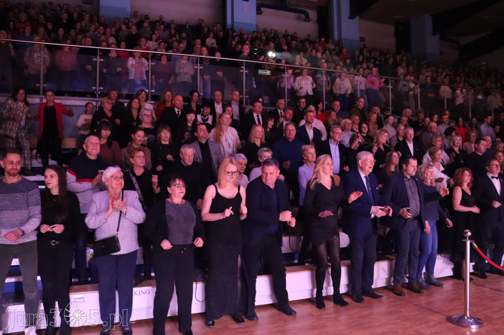 Fotorelacja II: Międzynarodowy Turniej Tańca Towarzyskiego z Iwoną Pavlović w Zawierciu