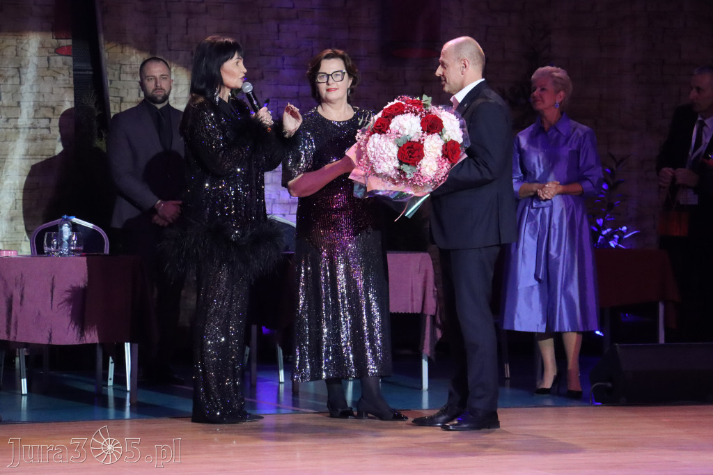Fotorelacja IV: Międzynarodowy Turniej Tańca Towarzyskiego z Iwoną Pavlović w Zawierciu
