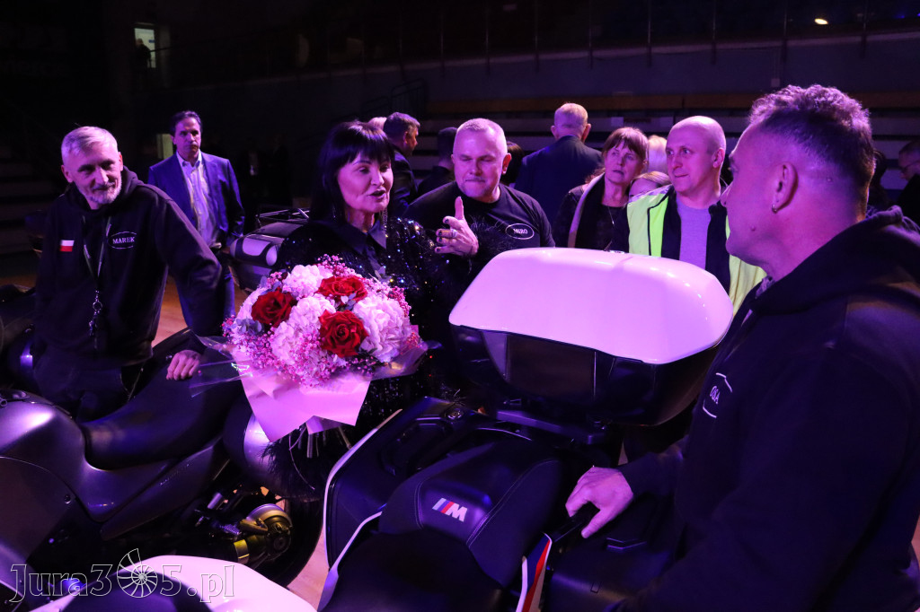 Fotorelacja IV: Międzynarodowy Turniej Tańca Towarzyskiego z Iwoną Pavlović w Zawierciu