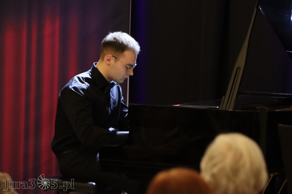 Fotorelacja: Muzyczne Pejzaże z Filharmonią Jurajską w Zawierciu