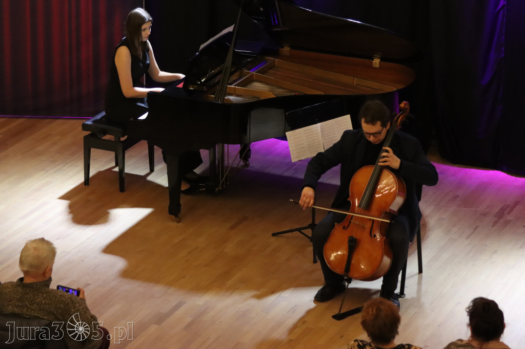 Fotorelacja: Muzyczne Pejzaże z Filharmonią Jurajską w Zawierciu