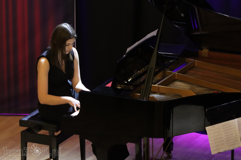Fotorelacja: Muzyczne Pejzaże z Filharmonią Jurajską w Zawierciu