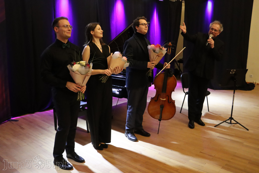 Fotorelacja: Muzyczne Pejzaże z Filharmonią Jurajską w Zawierciu