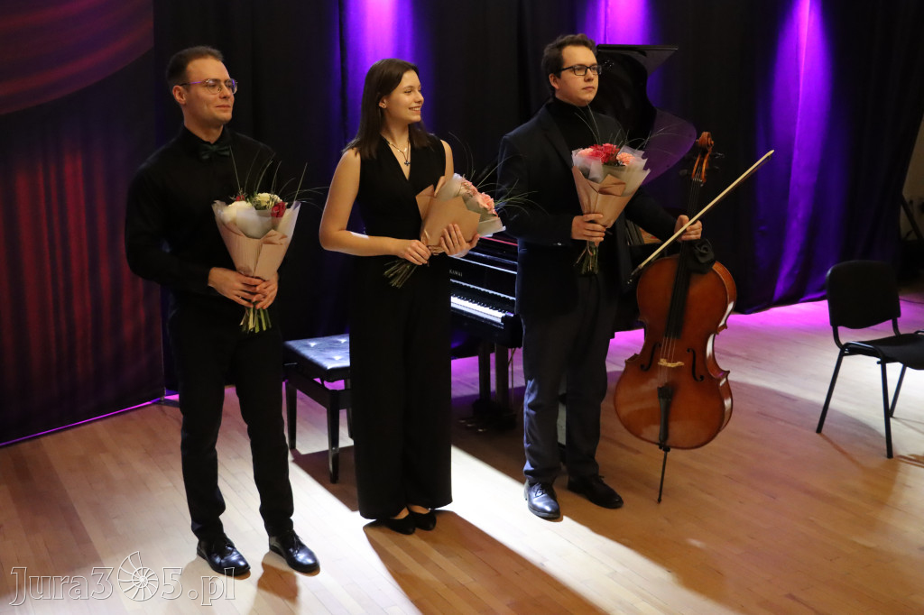 Fotorelacja: Muzyczne Pejzaże z Filharmonią Jurajską w Zawierciu