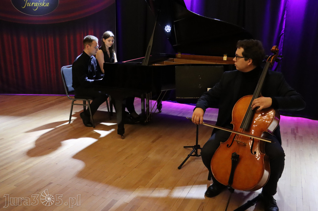Fotorelacja: Muzyczne Pejzaże z Filharmonią Jurajską w Zawierciu