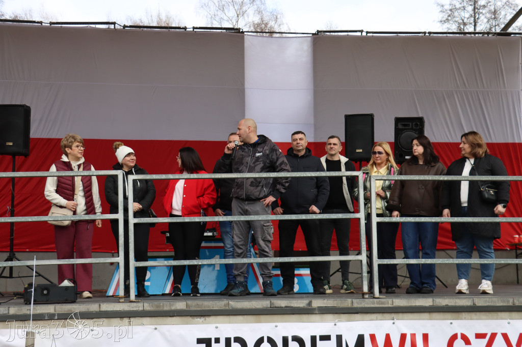 Fotorelacja: Tropem Wilczym w Myszkowie - Bieg pamięci Żołnierzy Wyklętych