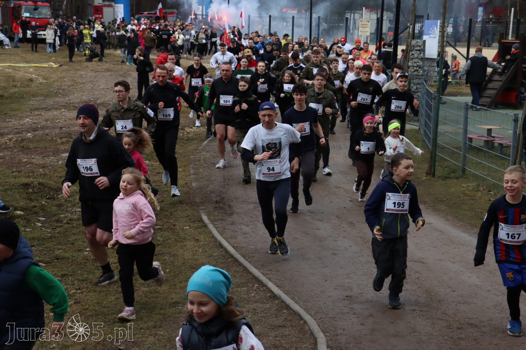 Fotorelacja: Tropem Wilczym w Myszkowie - Bieg pamięci Żołnierzy Wyklętych