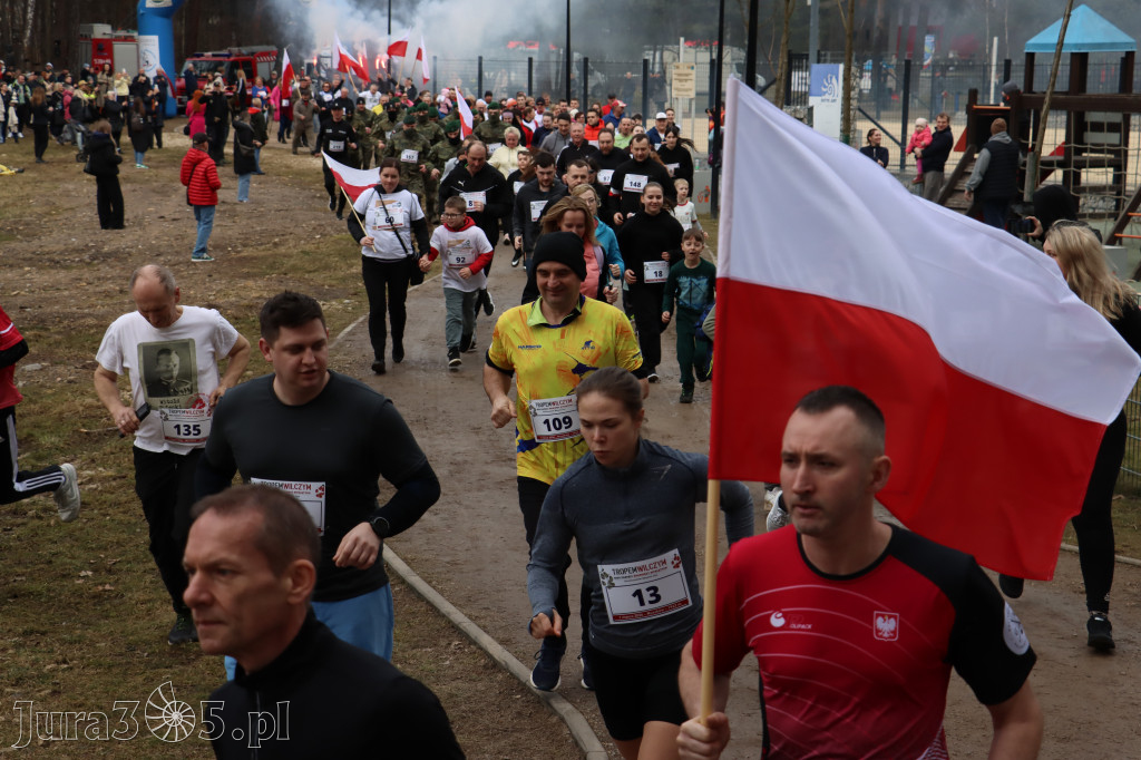 Fotorelacja: Tropem Wilczym w Myszkowie - Bieg pamięci Żołnierzy Wyklętych