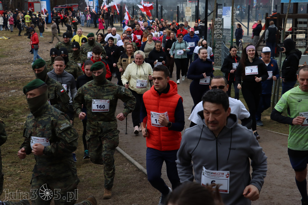 Fotorelacja: Tropem Wilczym w Myszkowie - Bieg pamięci Żołnierzy Wyklętych