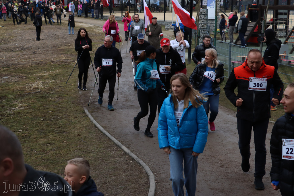 Fotorelacja: Tropem Wilczym w Myszkowie - Bieg pamięci Żołnierzy Wyklętych