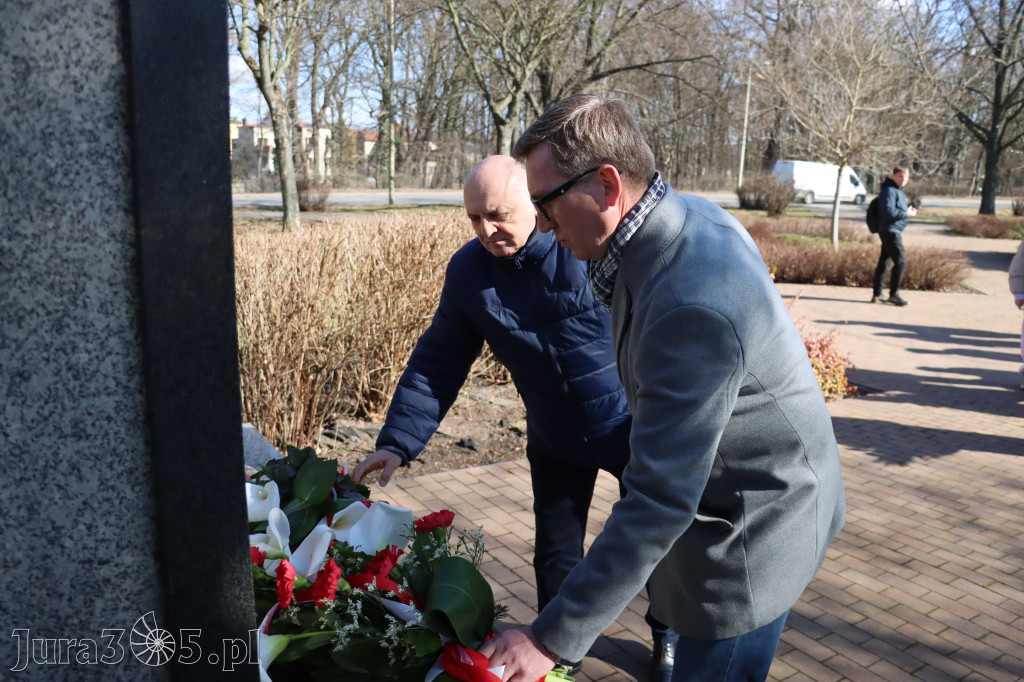 Fotorelacja: Narodowy Dzień Pamięci „Żołnierzy Wyklętych” w Zawierciu