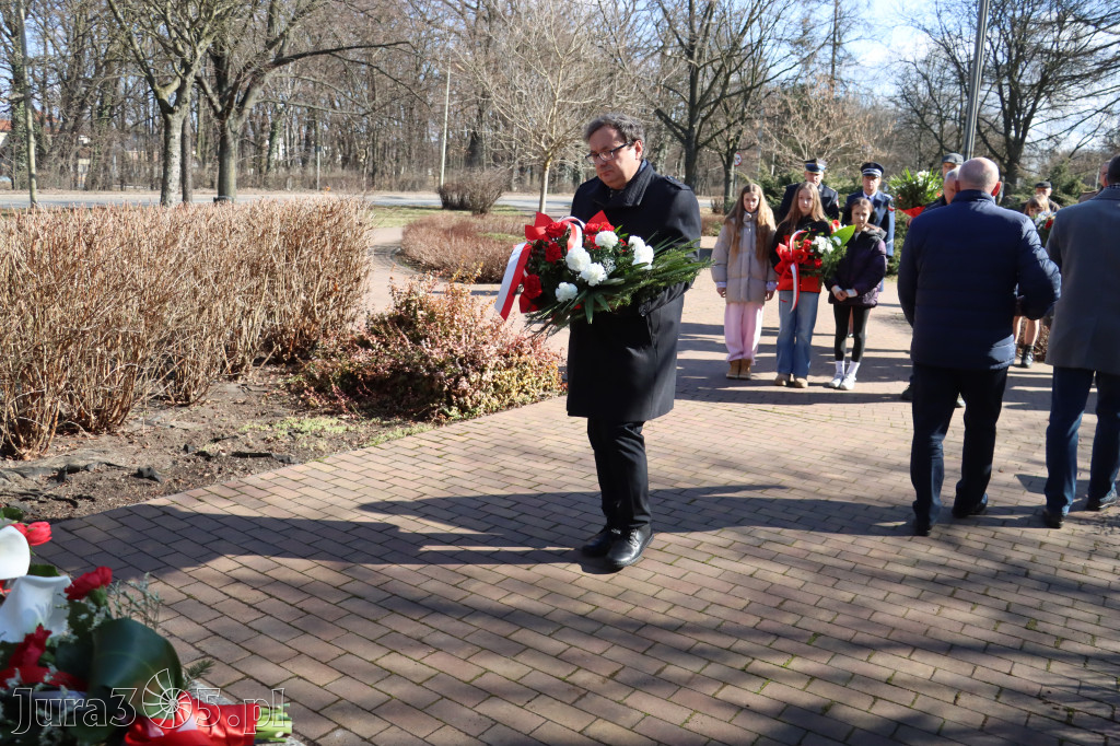 Fotorelacja: Narodowy Dzień Pamięci „Żołnierzy Wyklętych” w Zawierciu