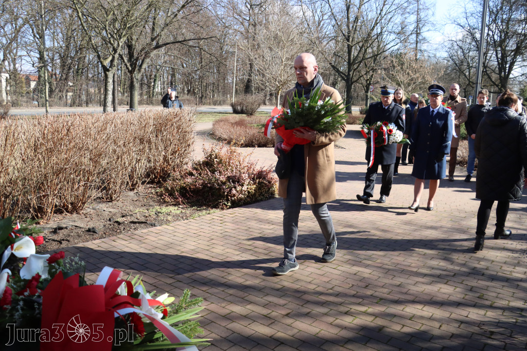 Fotorelacja: Narodowy Dzień Pamięci „Żołnierzy Wyklętych” w Zawierciu