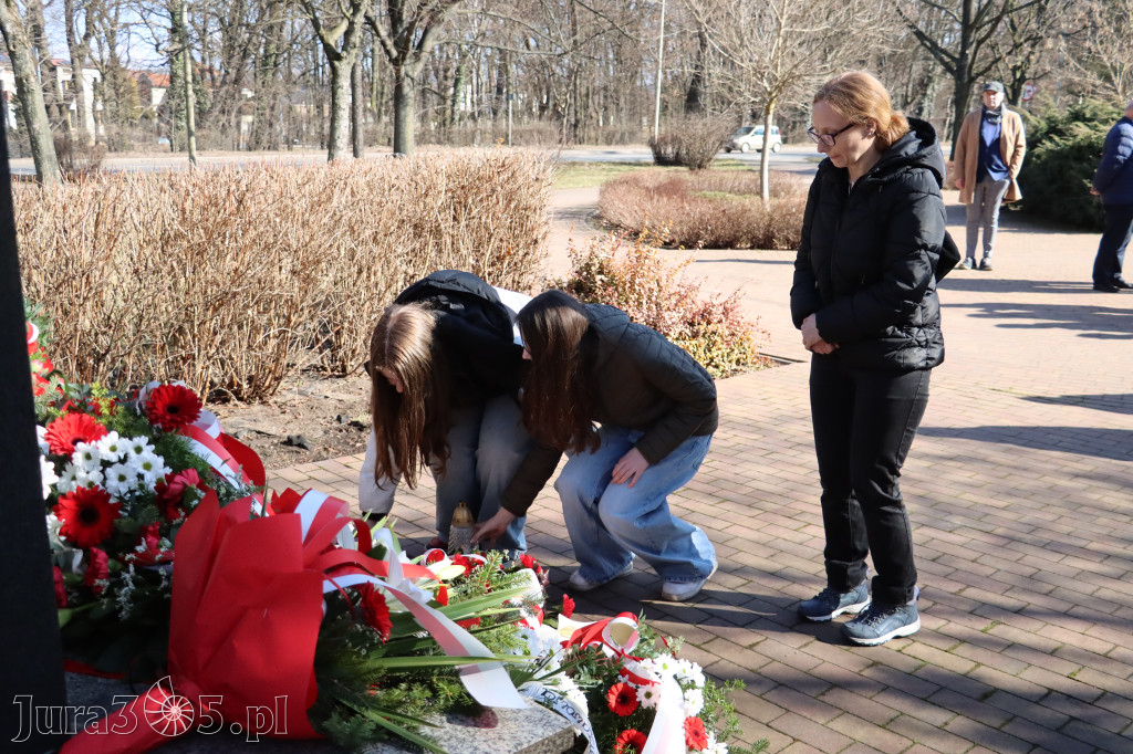 Fotorelacja: Narodowy Dzień Pamięci „Żołnierzy Wyklętych” w Zawierciu