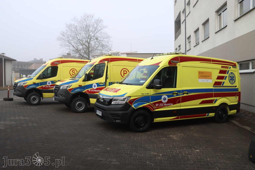 Fotorelacja: Briefing prasowy - zakup trzech ambulansów dla SPZOZ w Myszkowie
