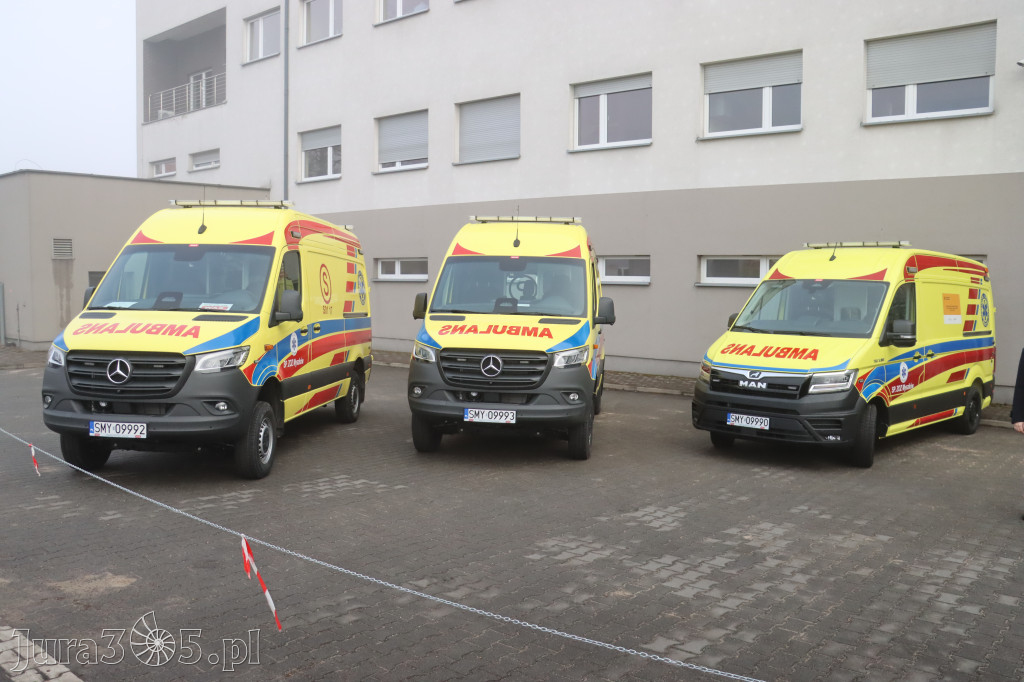 Fotorelacja: Briefing prasowy - zakup trzech ambulansów dla SPZOZ w Myszkowie