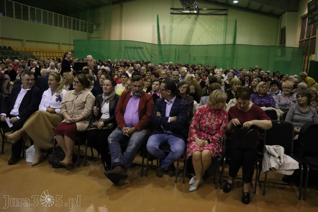 Fotorelacja: Koncert z okazji Dnia Kobiet w Kroczycach