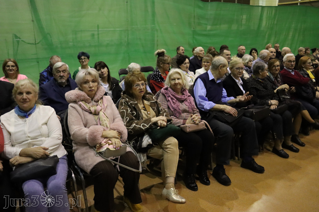 Fotorelacja: Koncert z okazji Dnia Kobiet w Kroczycach