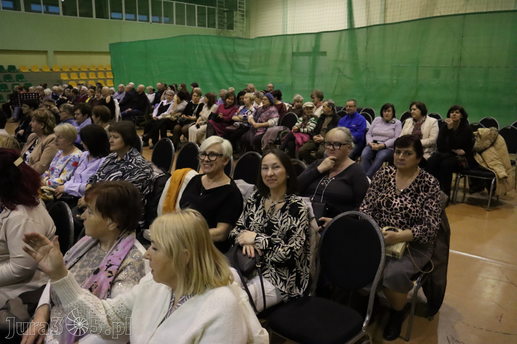 Fotorelacja: Koncert z okazji Dnia Kobiet w Kroczycach