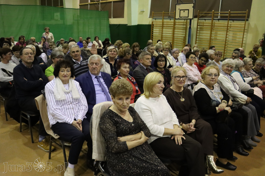 Fotorelacja: Koncert z okazji Dnia Kobiet w Kroczycach