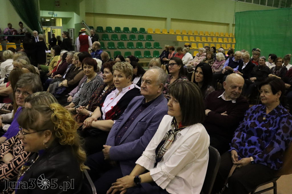 Fotorelacja: Koncert z okazji Dnia Kobiet w Kroczycach