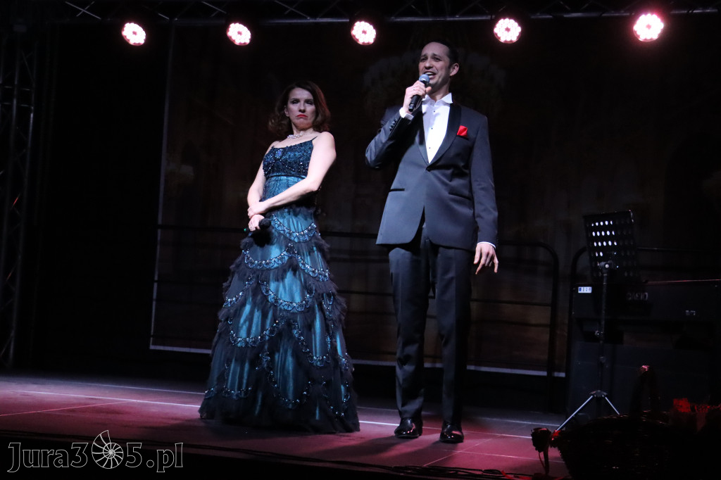 Fotorelacja: Koncert z okazji Dnia Kobiet w Kroczycach