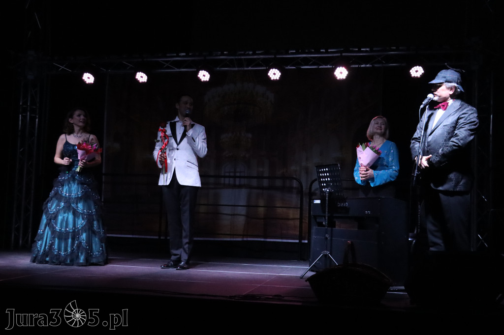 Fotorelacja: Koncert z okazji Dnia Kobiet w Kroczycach