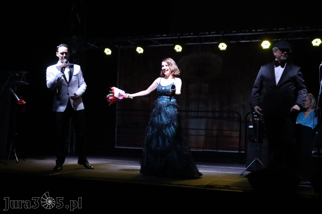 Fotorelacja: Koncert z okazji Dnia Kobiet w Kroczycach