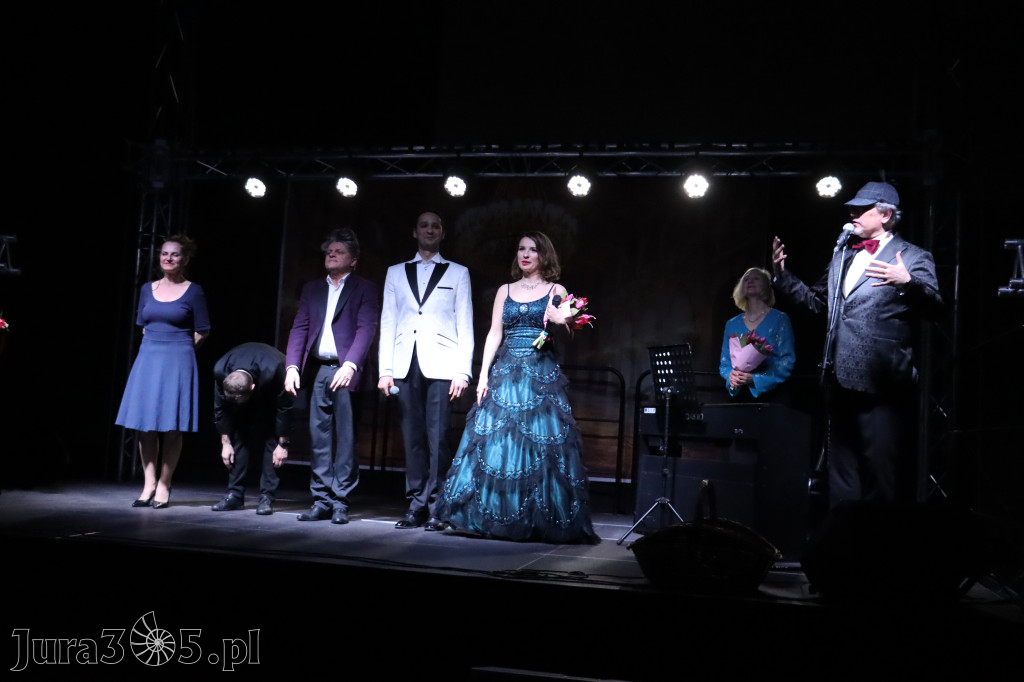 Fotorelacja: Koncert z okazji Dnia Kobiet w Kroczycach