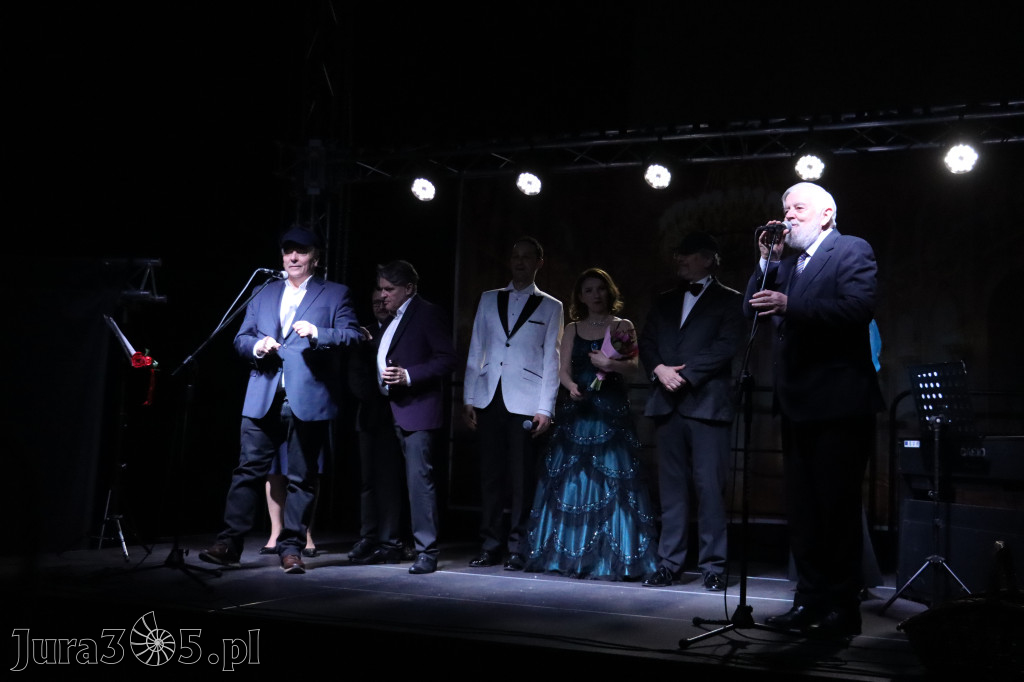 Fotorelacja: Koncert z okazji Dnia Kobiet w Kroczycach
