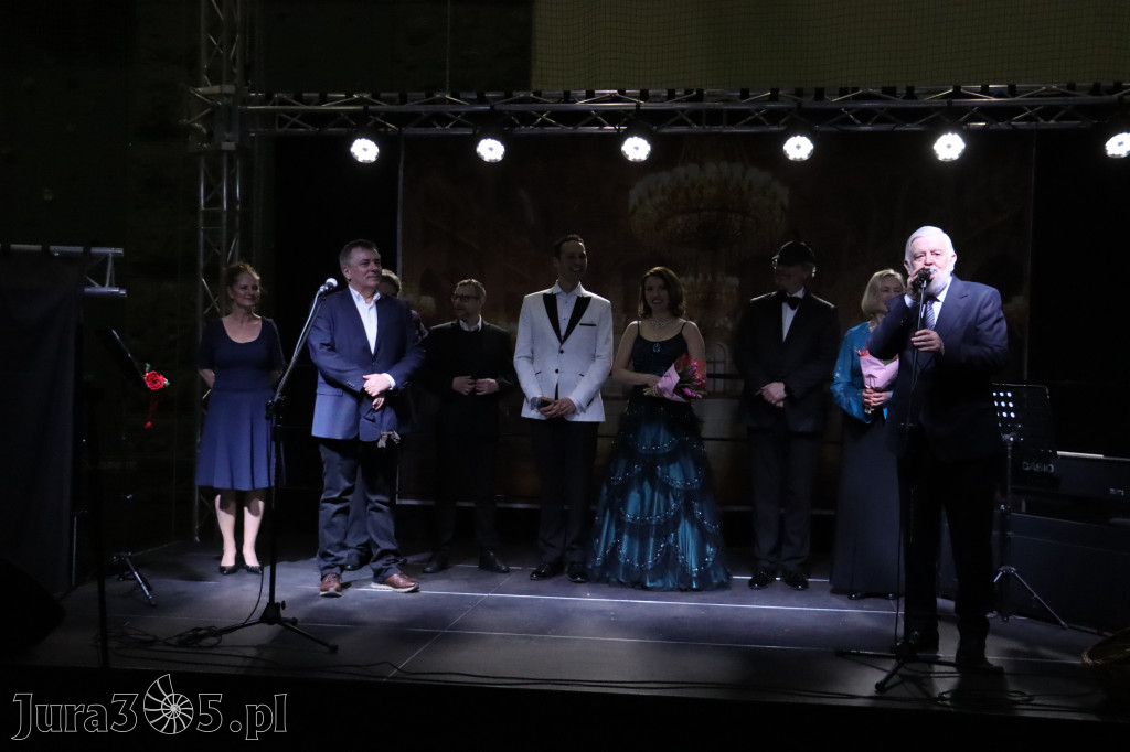 Fotorelacja: Koncert z okazji Dnia Kobiet w Kroczycach