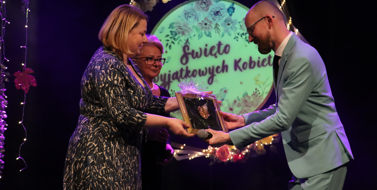 Fotorelacja: Święto Wyjątkowych Kobiet w Poraju