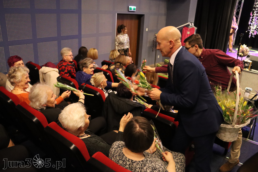 Fotorelacja: Święto Wyjątkowych Kobiet w Poraju