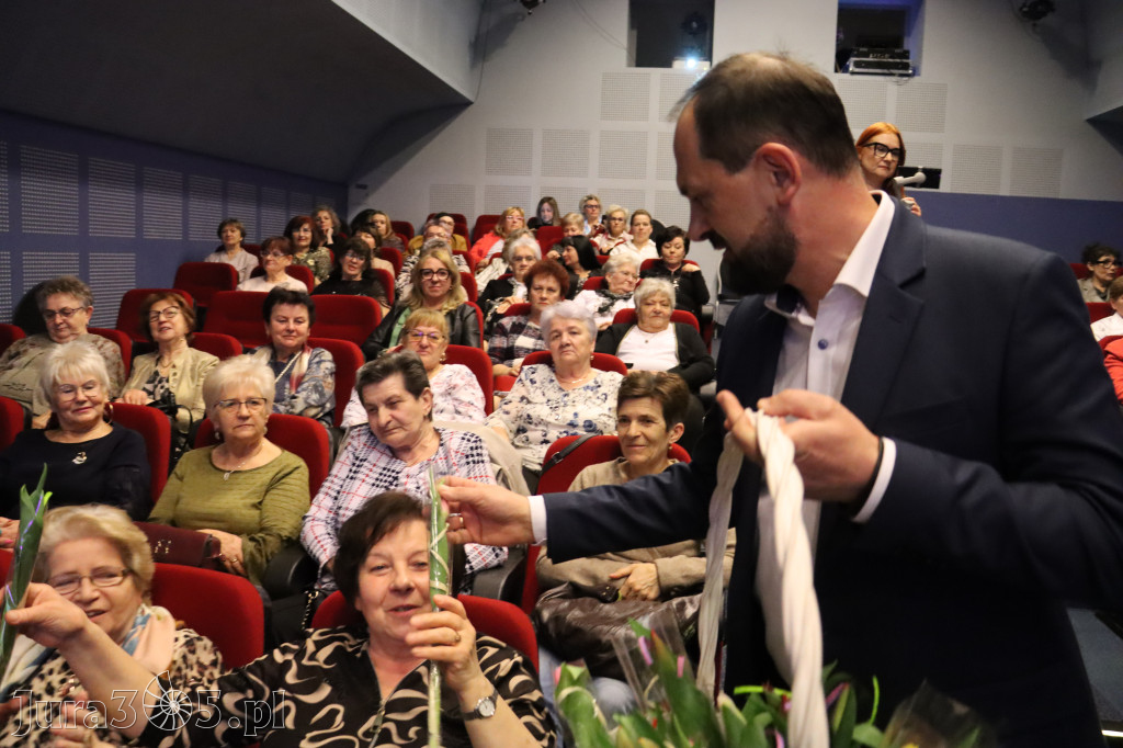 Fotorelacja: Święto Wyjątkowych Kobiet w Poraju