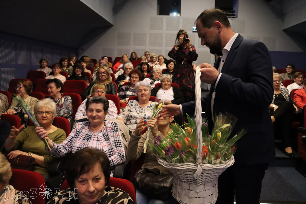 Fotorelacja: Święto Wyjątkowych Kobiet w Poraju