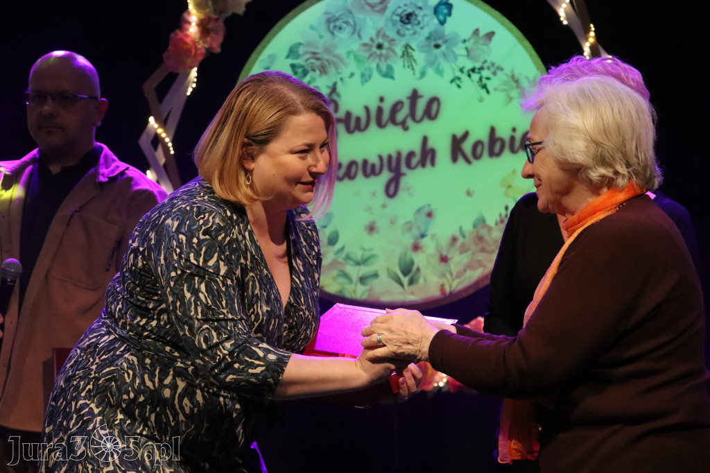 Fotorelacja: Święto Wyjątkowych Kobiet w Poraju