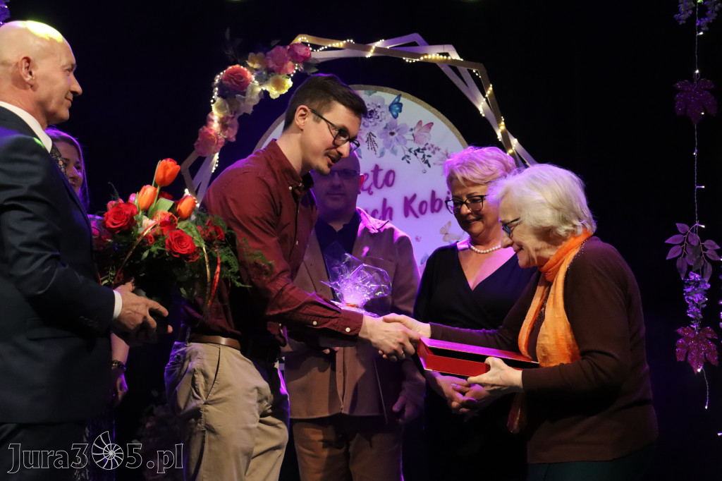 Fotorelacja: Święto Wyjątkowych Kobiet w Poraju