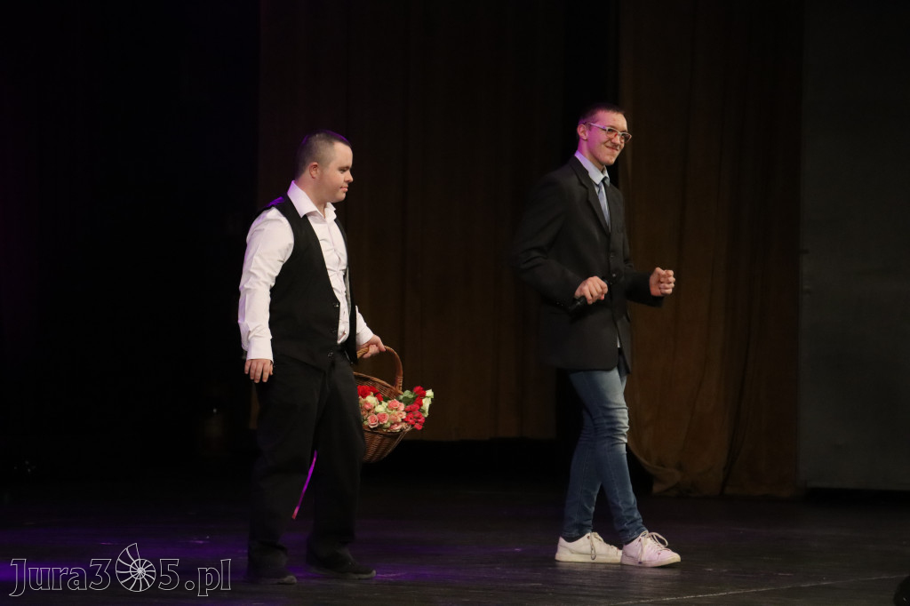 Fotorelacja: Zawierciański Dzień Kobiet w MOK Zawiercie