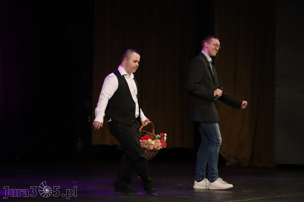 Fotorelacja: Zawierciański Dzień Kobiet w MOK Zawiercie