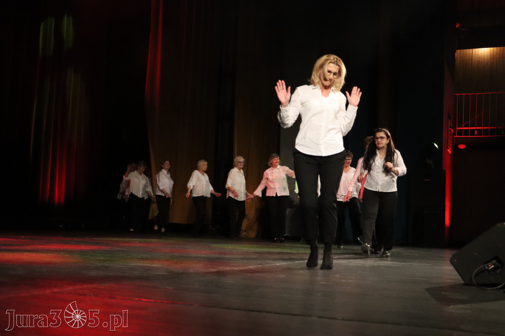 Fotorelacja: Zawierciański Dzień Kobiet w MOK Zawiercie