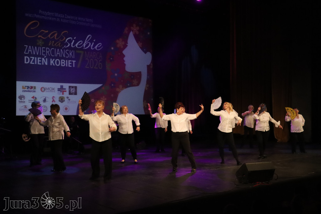 Fotorelacja: Zawierciański Dzień Kobiet w MOK Zawiercie
