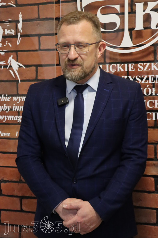 Fotorelacja: Olimpiada Języka Polskiego organizowana przez nasze KLO w Zawierciu
