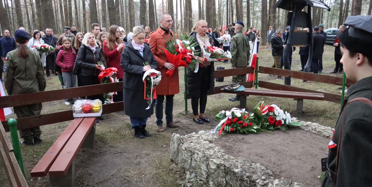 Fotorelacja: Obchody potyczki Powstańców Styczniowych w Rokitnickim Lesie pod Zawierciem