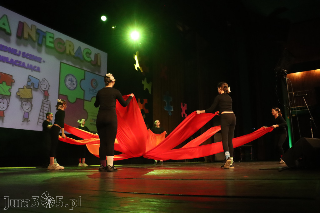Fotorelacja I: GALA INTEGRACJI zorganizowana przez Szkoła Podstawowa nr 4 w Zawierciu