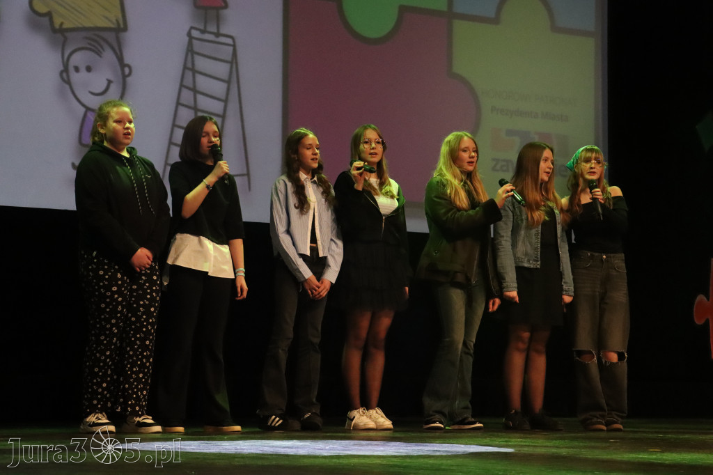 Fotorelacja I: GALA INTEGRACJI zorganizowana przez Szkoła Podstawowa nr 4 w Zawierciu
